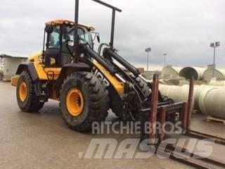 JCB 457 HT T4 Gumikerekes homlokrakodók