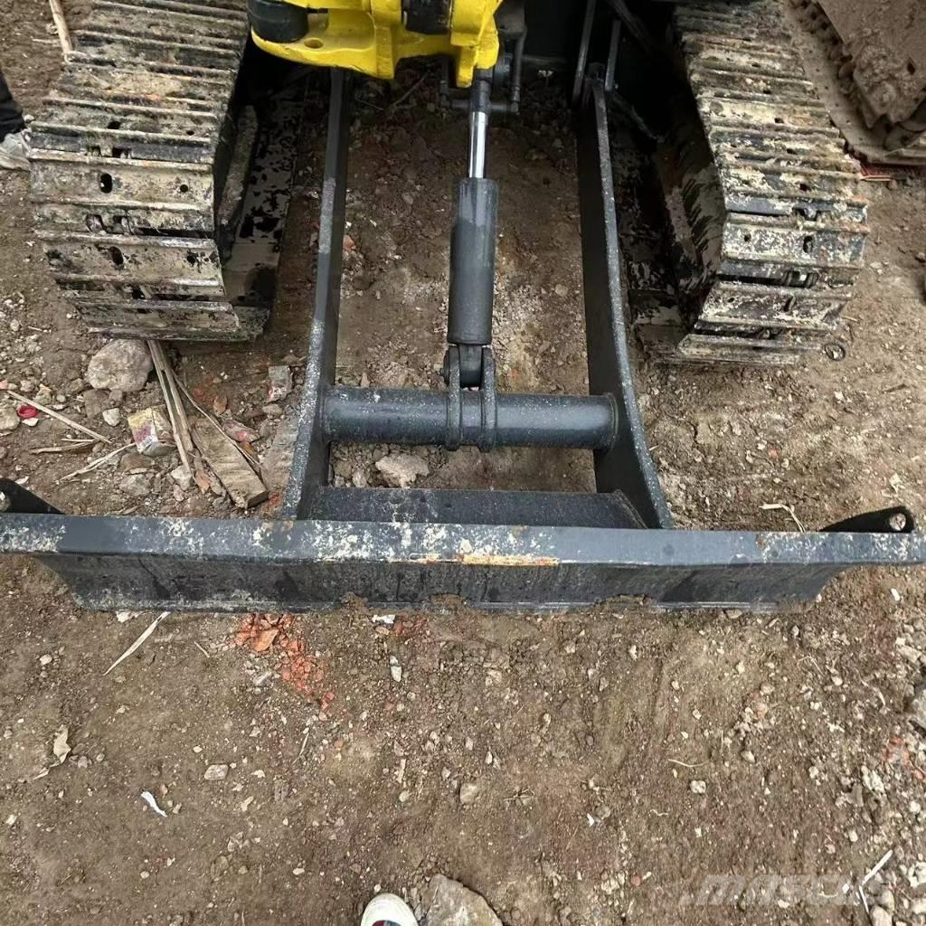 Yanmar 35 Mini kotrók < 7t