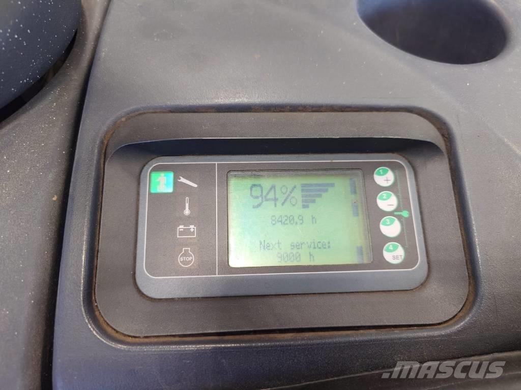 Linde T20SP/131 Vezetőállásos alacsony emelőkocsi