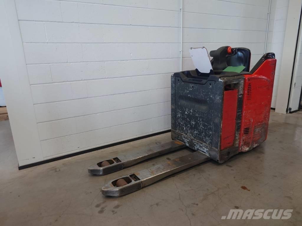 Linde T20SP/131 Vezetőállásos alacsony emelőkocsi