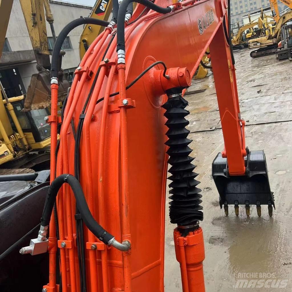 Hitachi ZX 120 Lánctalpas kotrók