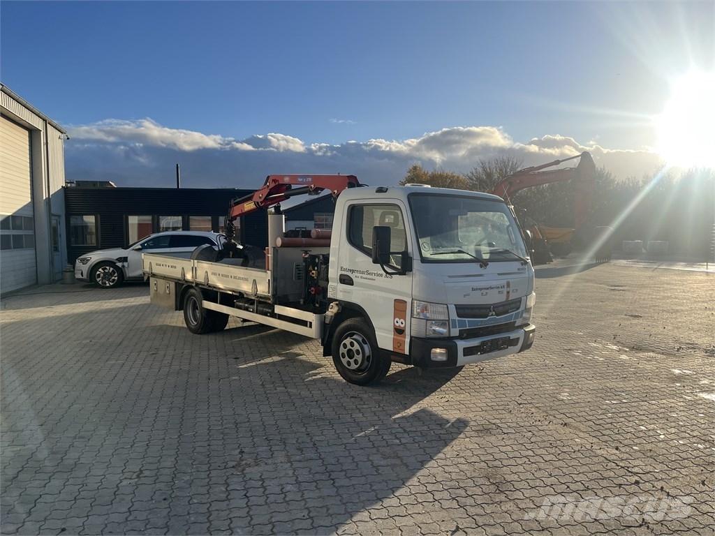 Mitsubishi Canter Platós / Ponyvás teherautók