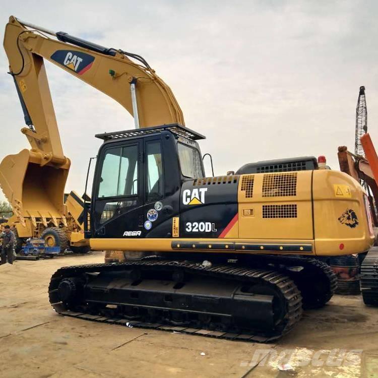 CAT 320D Lánctalpas kotrók