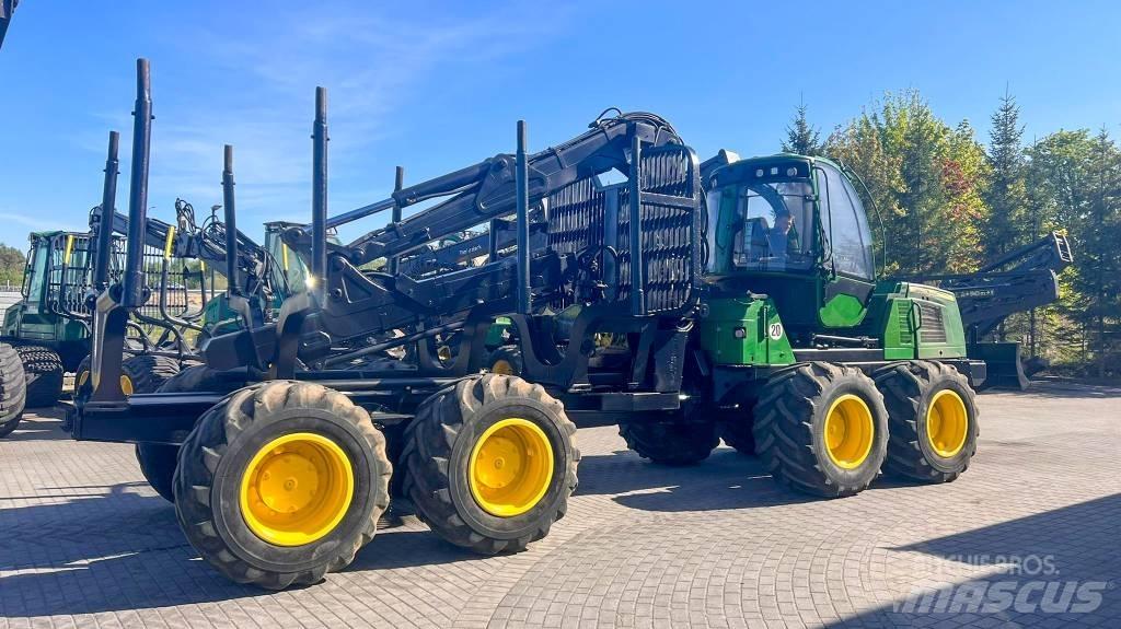 John Deere 1210E Kihordók