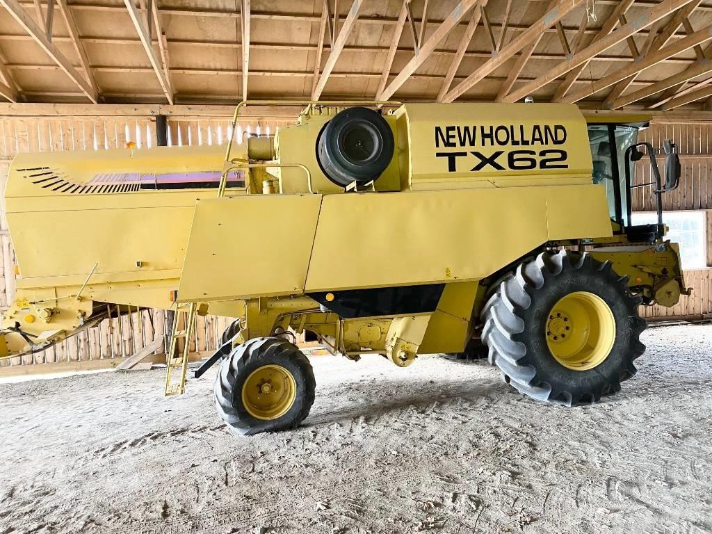 New Holland TX 62 Kombájnok