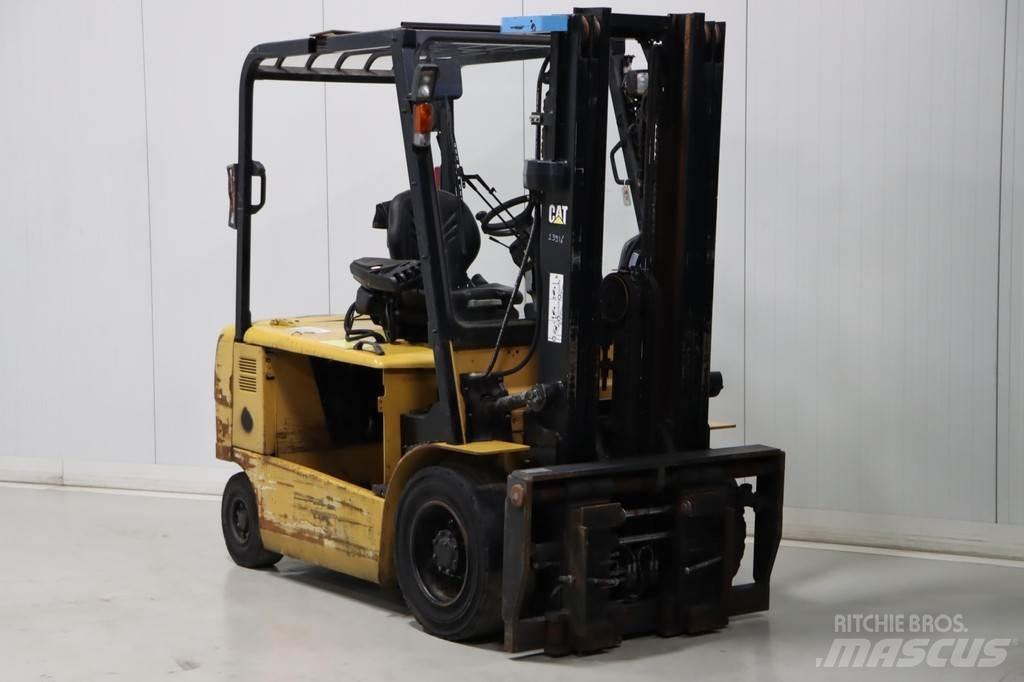 CAT EP35KPAC Elektromos targoncák