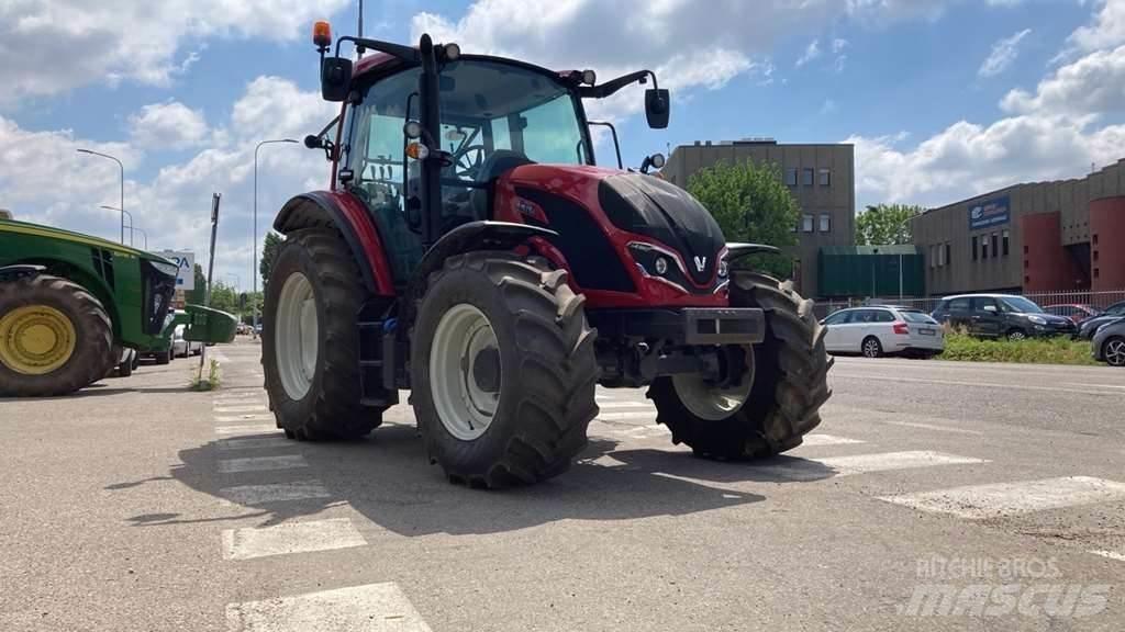 Valtra A105MH4 Traktorok