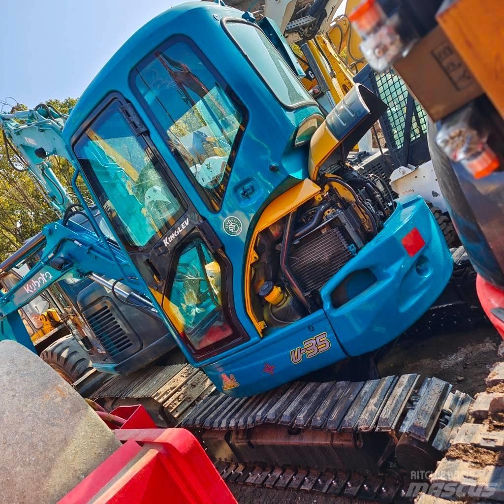 Kubota U-35 Mini kotrók < 7t