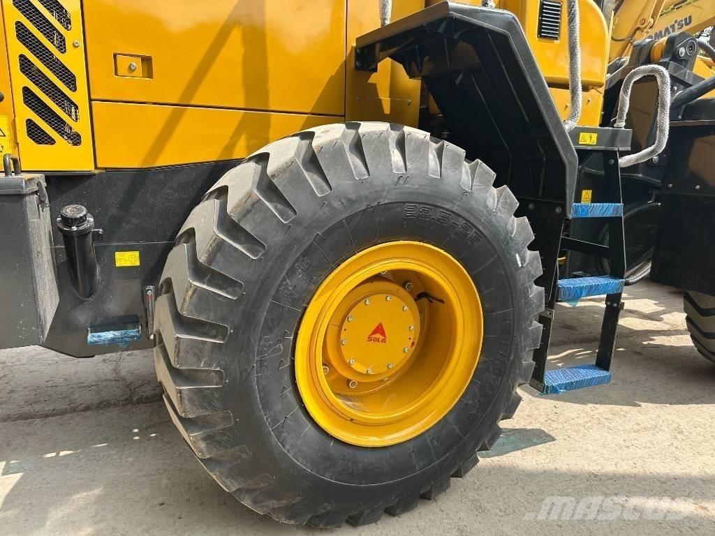 SDLG LG956L Gumikerekes homlokrakodók