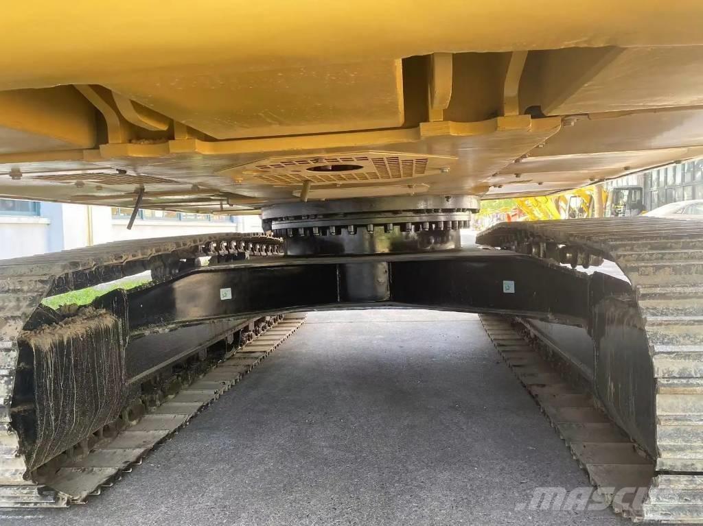 CAT 320GC Lánctalpas kotrók