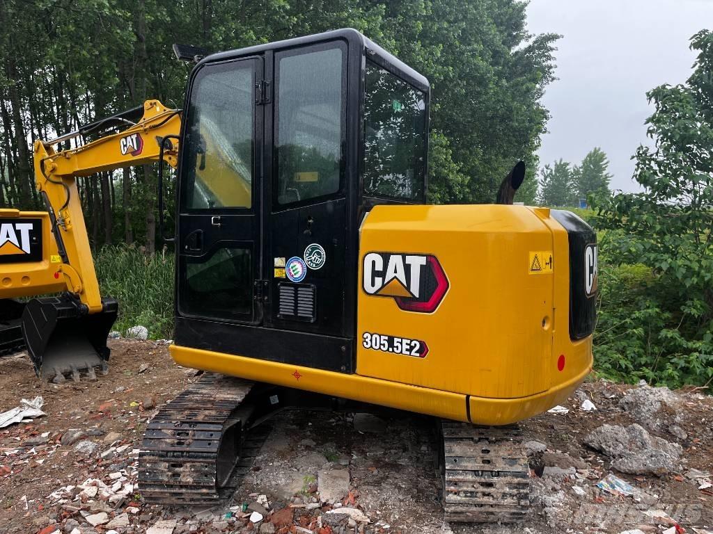CAT 305.5 E2 Lánctalpas kotrók