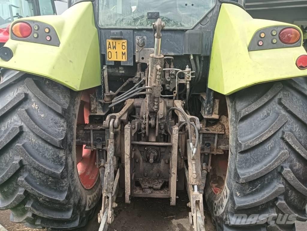 CLAAS Arion 420 Traktorok