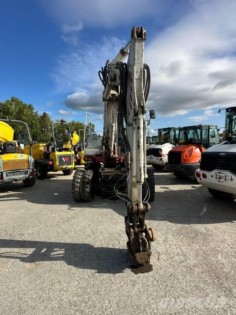 Takeuchi TB 175 W Gumikerekes kotrók