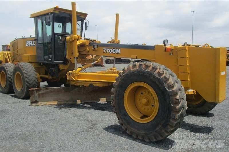 Bell 770CH Gréderek