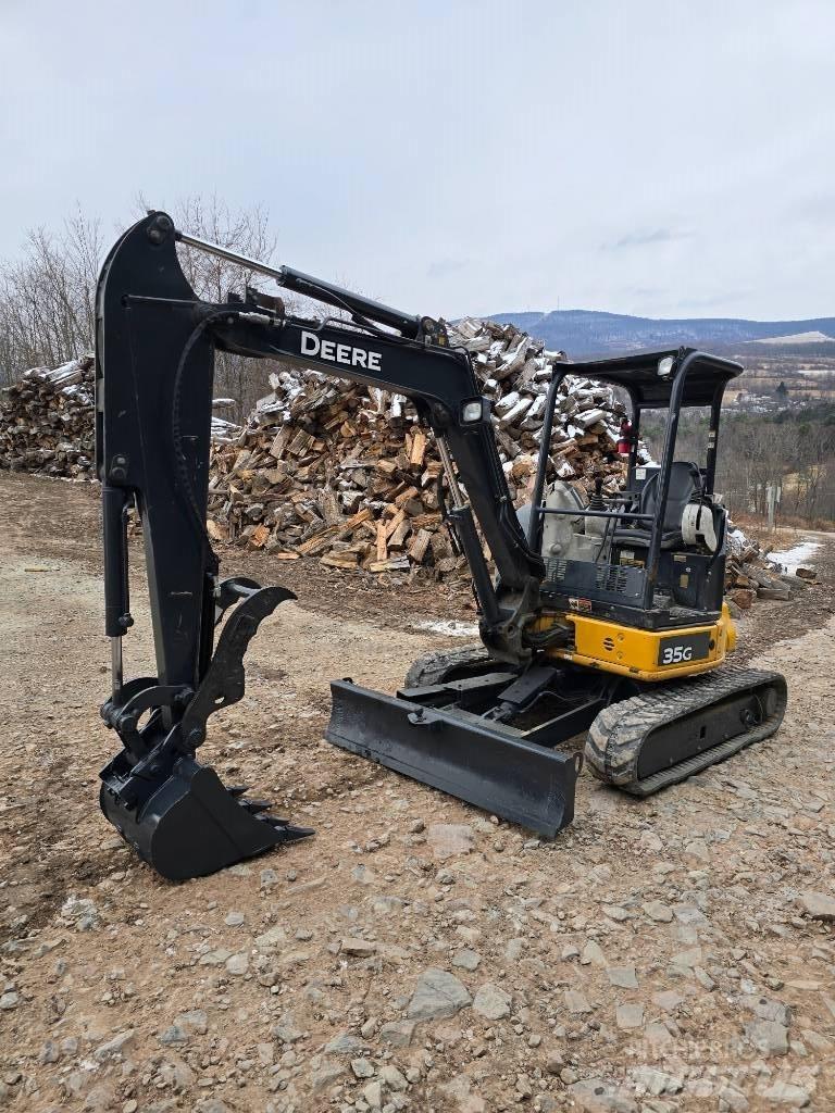 DEERE 35G Mini kotrók < 7t