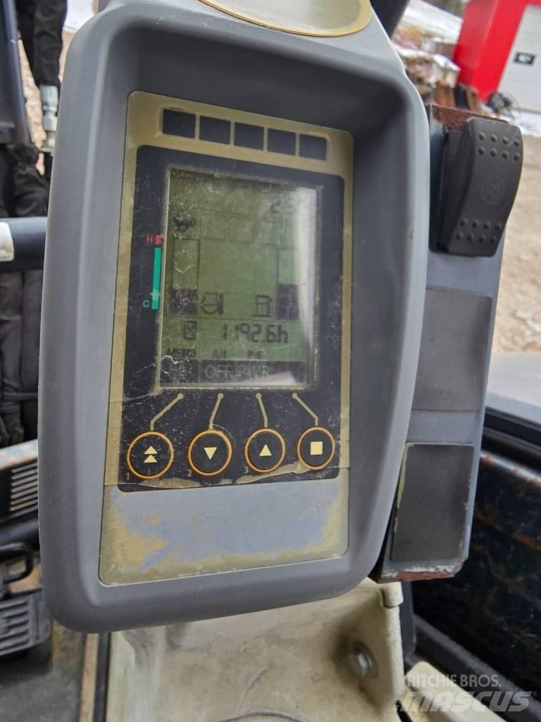 DEERE 35G Mini kotrók < 7t