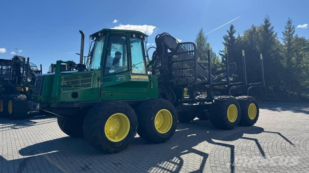 John Deere 1110 D Kihordók