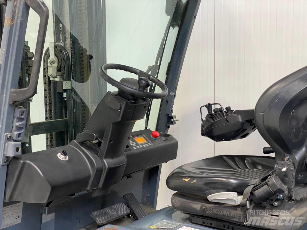 Toyota 8FBMT25 Elektromos targoncák