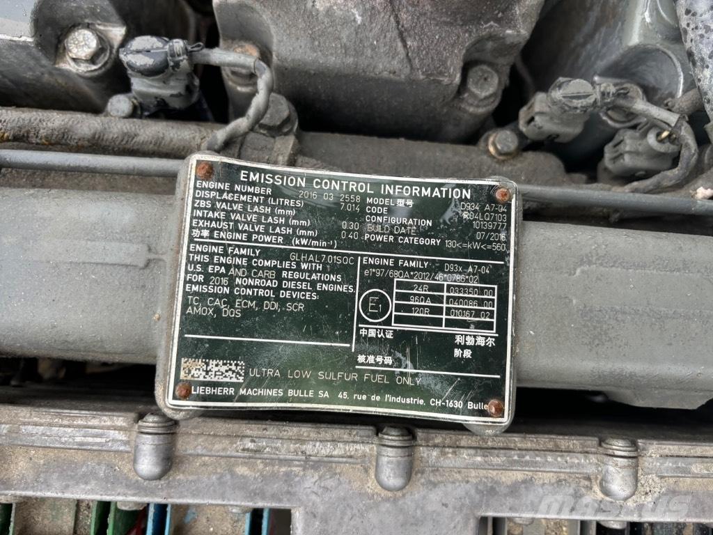 Liebherr 936 Lánctalpas kotrók