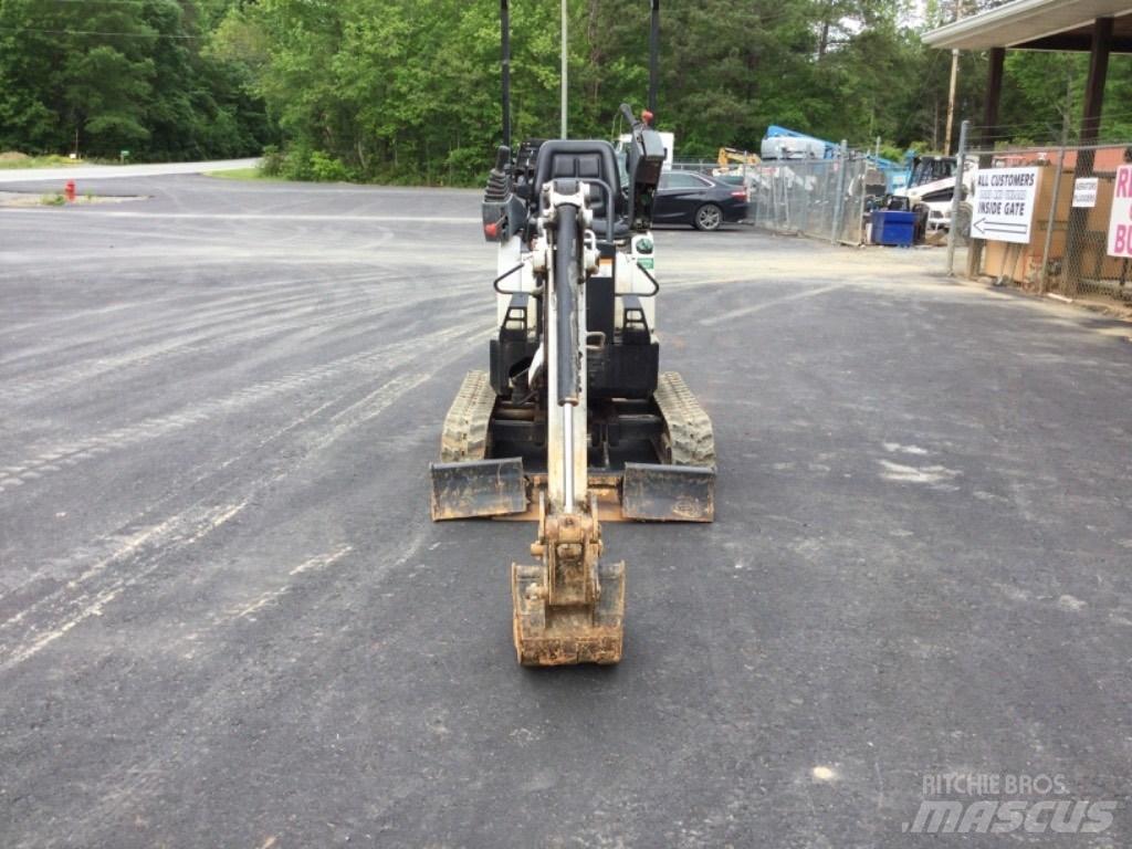 Bobcat 418 Mini kotrók < 7t