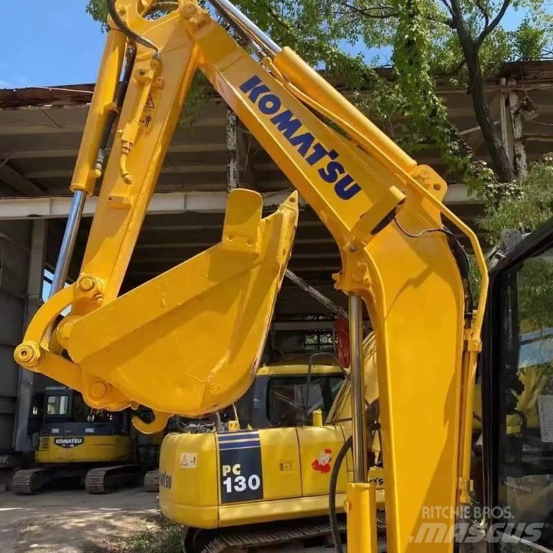 Komatsu PC 30 Mini kotrók < 7t