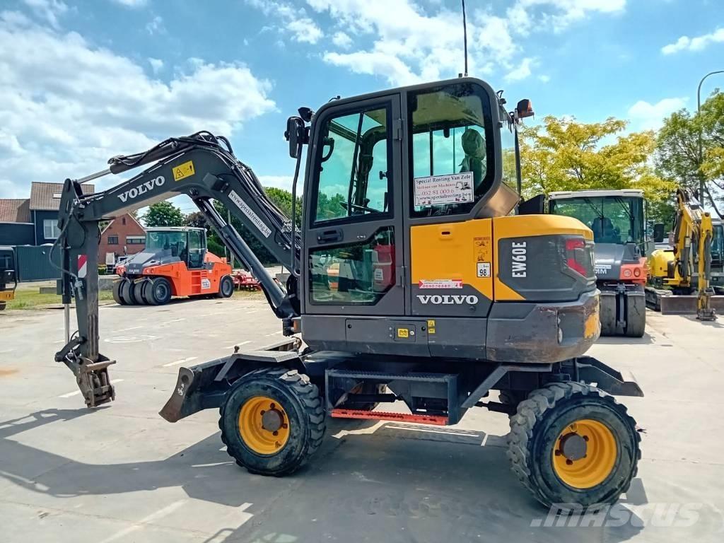 Volvo EW 60 E Gumikerekes kotrók