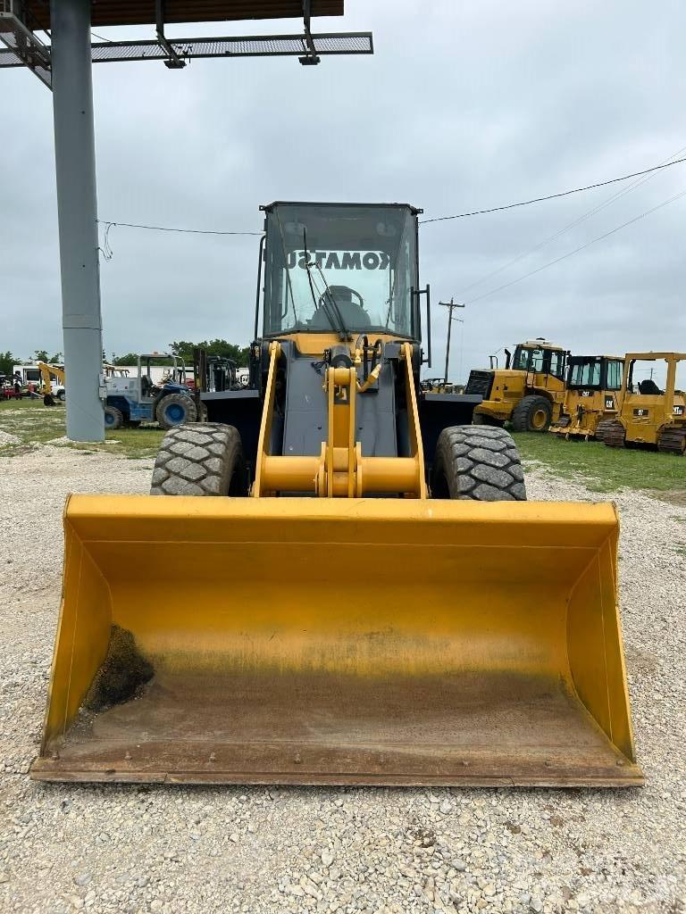 Komatsu WA150-5 Gumikerekes homlokrakodók