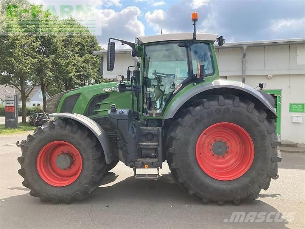 Fendt 828 vario Traktorok