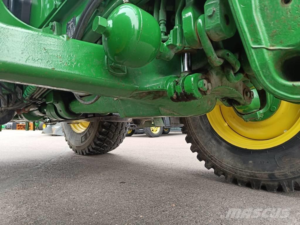 John Deere 6115 RC Traktorok