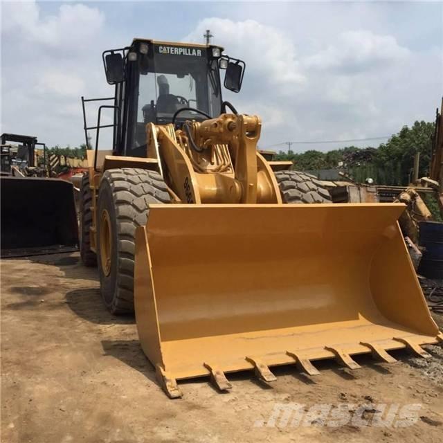 CAT 966G Gumikerekes homlokrakodók