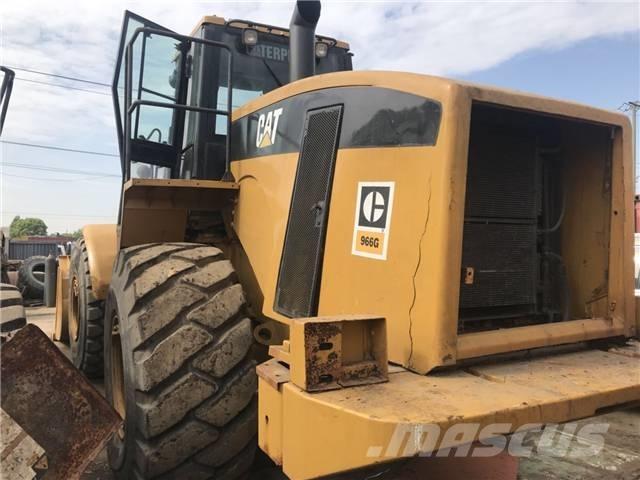 CAT 966G Gumikerekes homlokrakodók