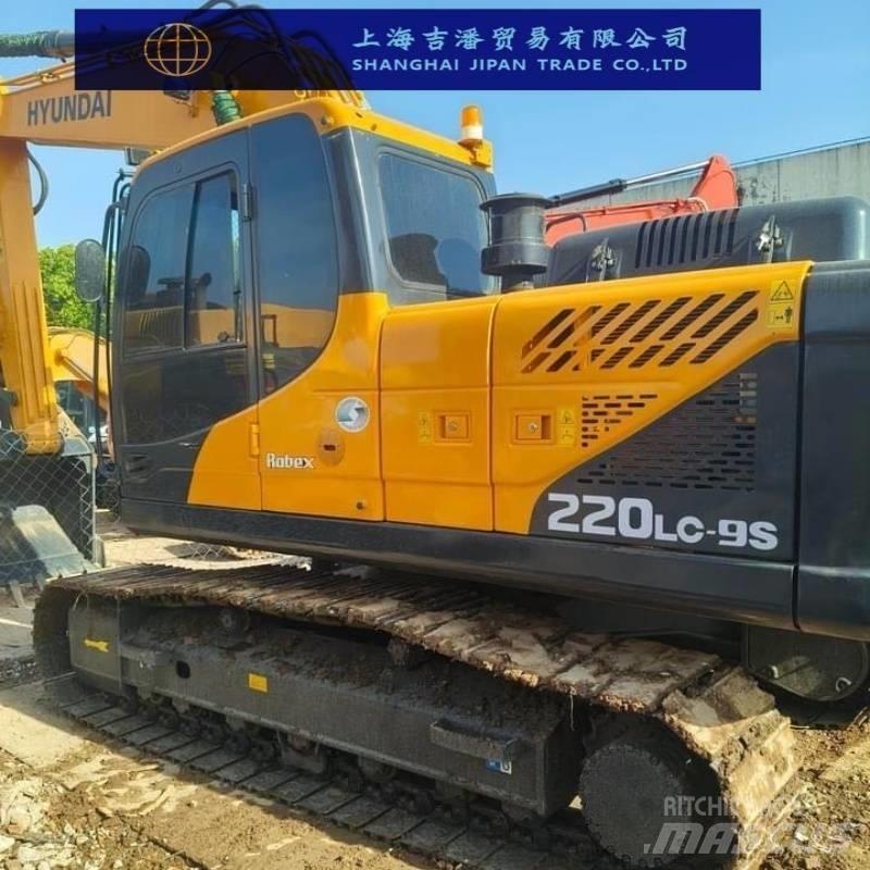 Hyundai R220 Közepes (midi) kotrók 7 t - 12 t