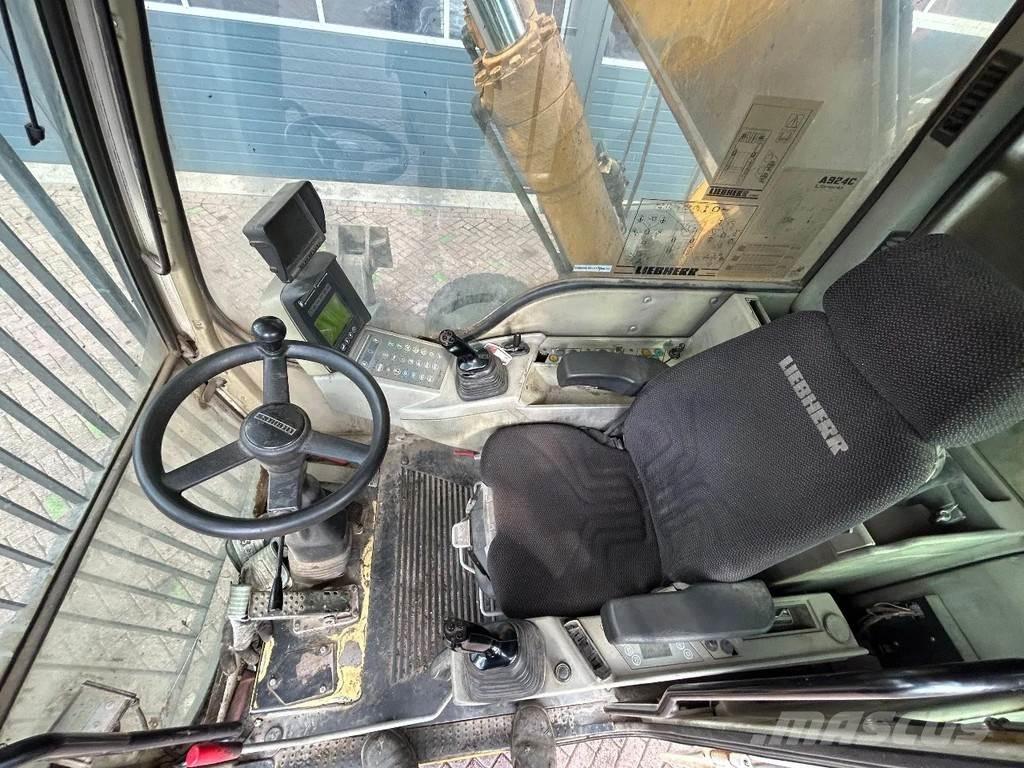 Liebherr A924C Hulladékkezelő gépek