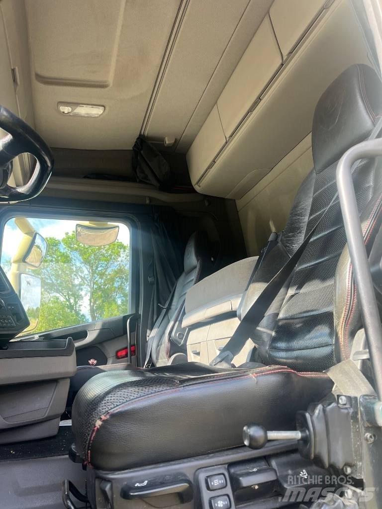 Scania R 520 Tridem Darus teherautók