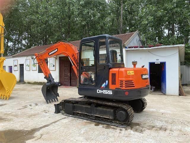 Doosan DH55 Mini kotrók < 7t