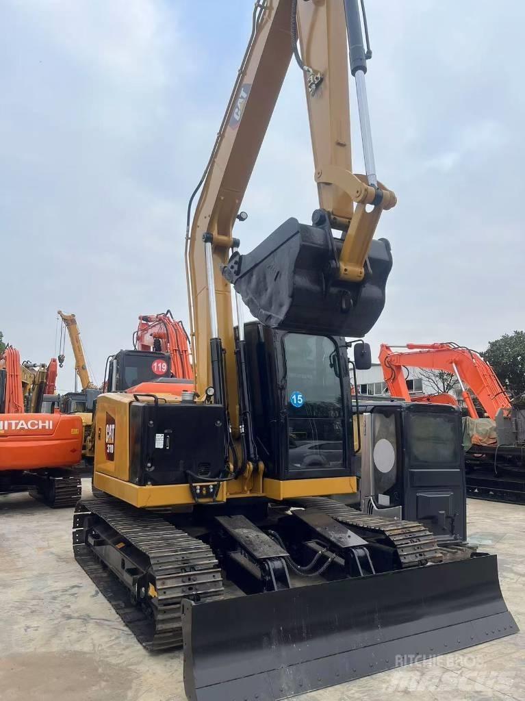 CAT 310 Lánctalpas kotrók