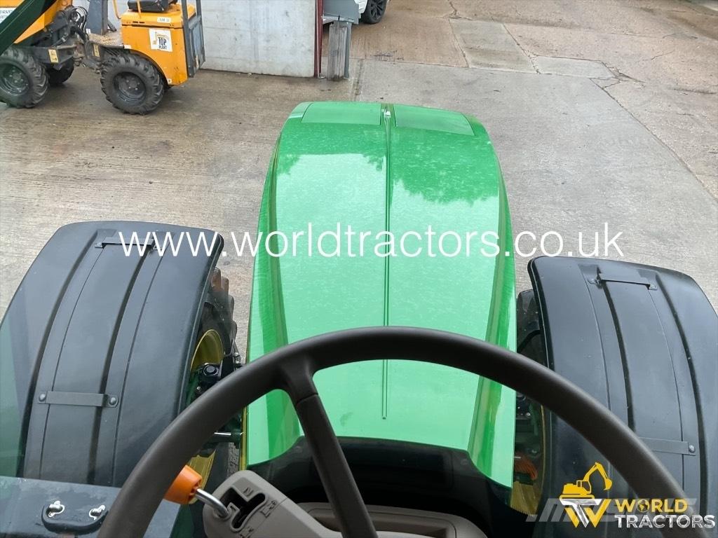 John Deere 7310 R Traktorok