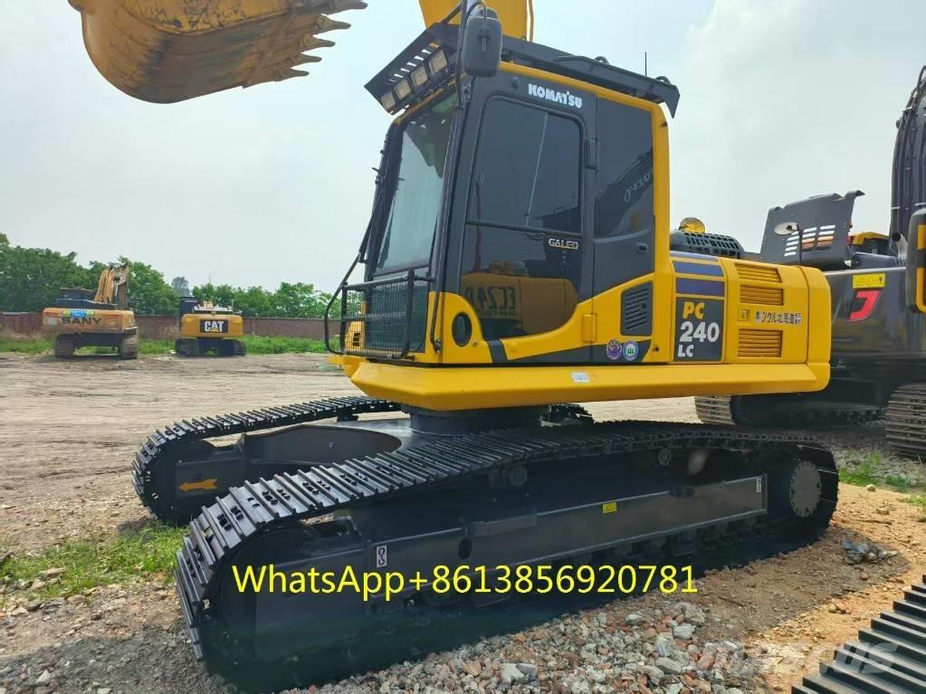 Komatsu PC 240-8 Közepes (midi) kotrók 7 t - 12 t
