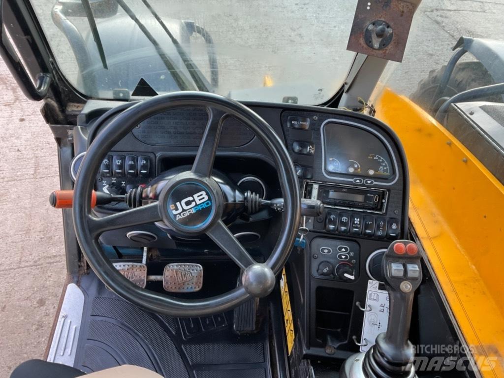 JCB 536-70 AGRI PRO Teleszkópos mezőgazdasági rakodók