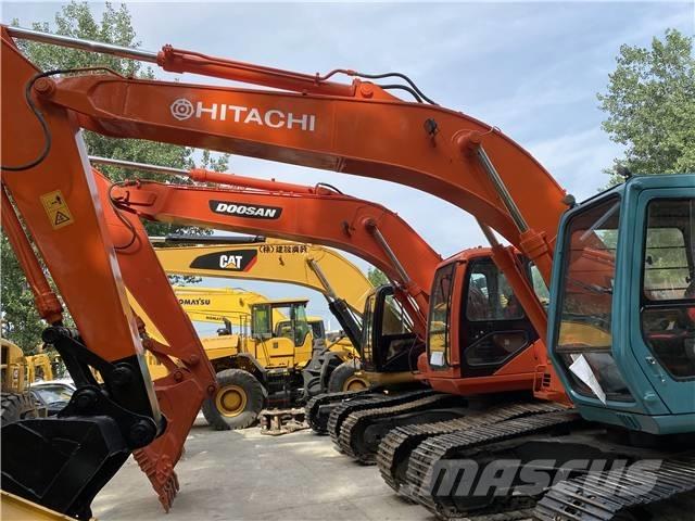 Hitachi EX200-3 Lánctalpas kotrók