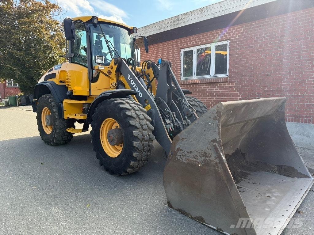 Volvo L 45 G Gumikerekes homlokrakodók