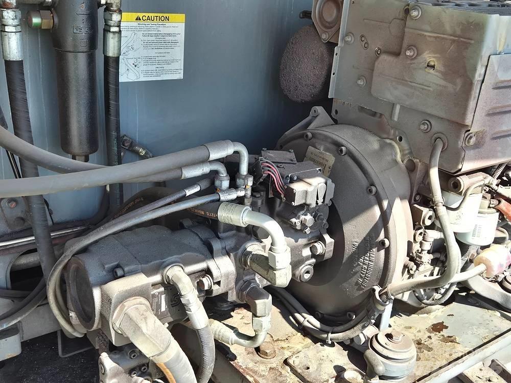 SkyJack SJ 45 T Teleszkópos emelők
