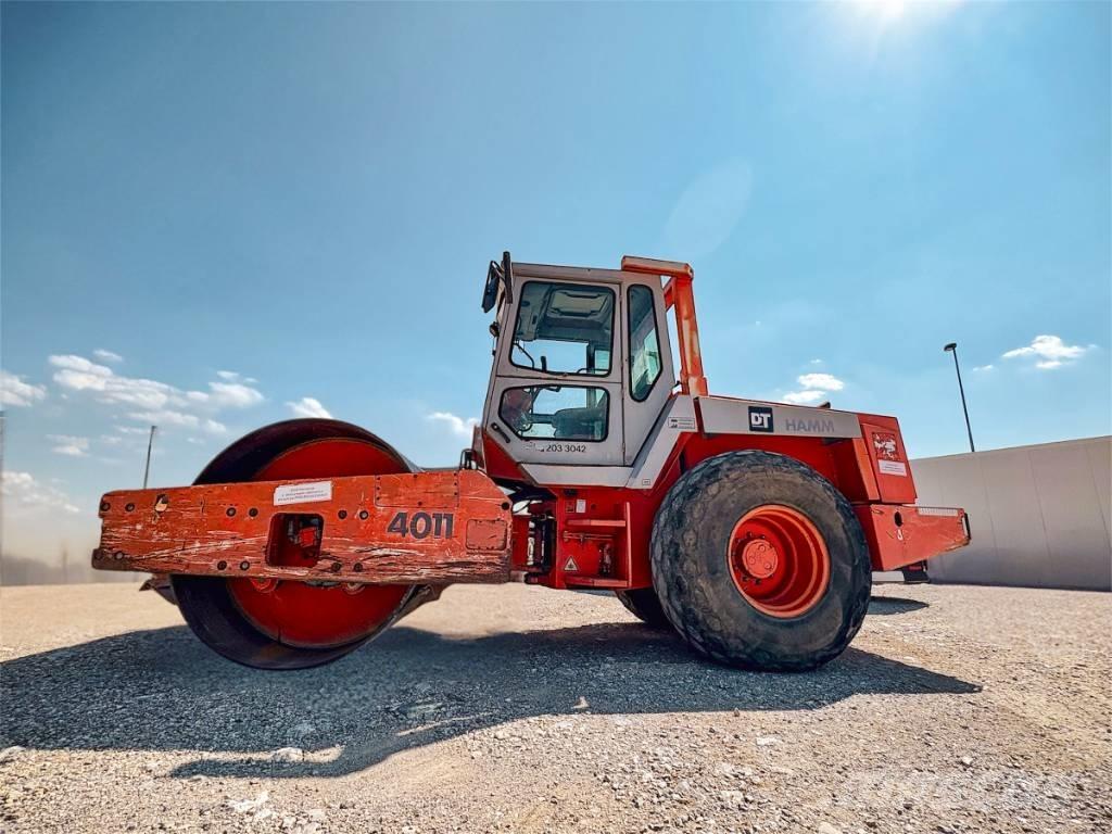 Hamm 4011 Ikerdobos hengerek