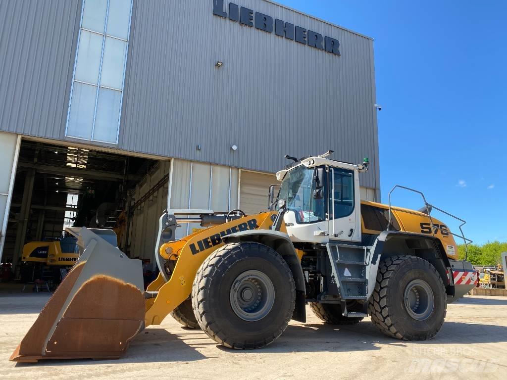 Liebherr L 576 Gumikerekes homlokrakodók
