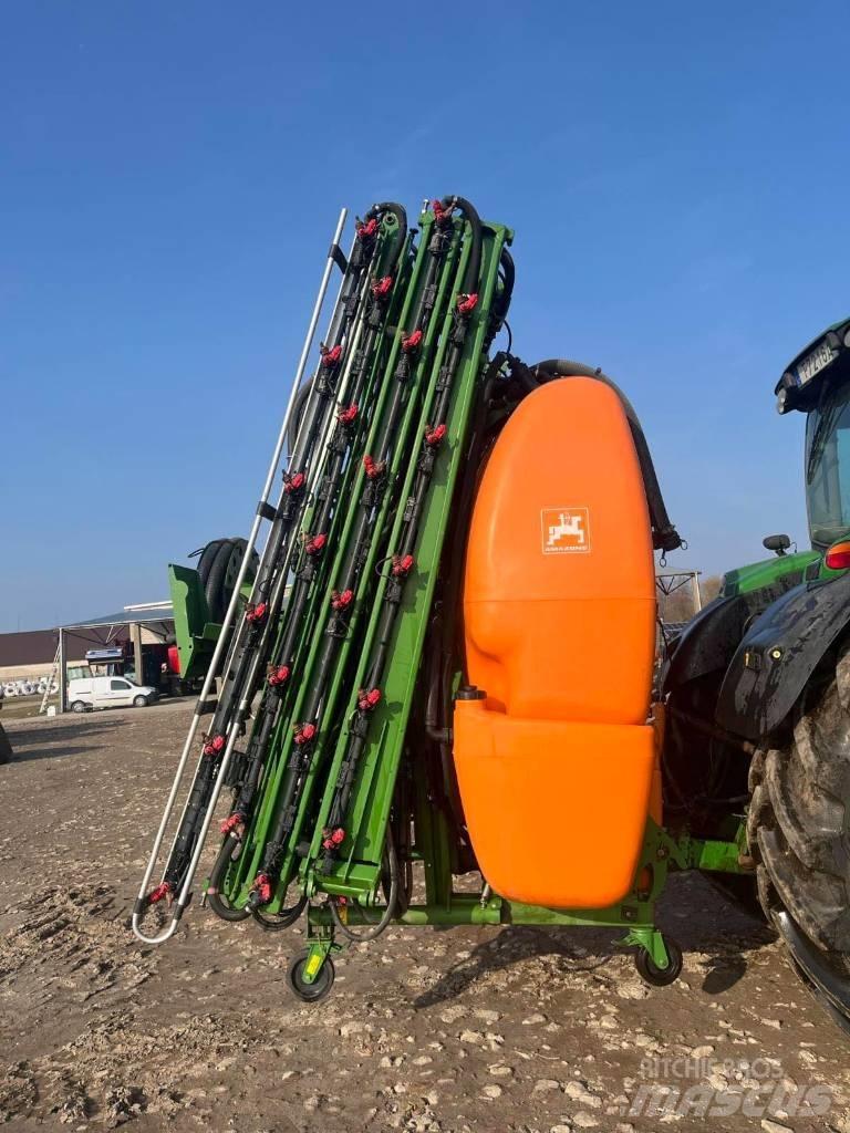Amazone UF 1801 Vontatott trágyaszórók