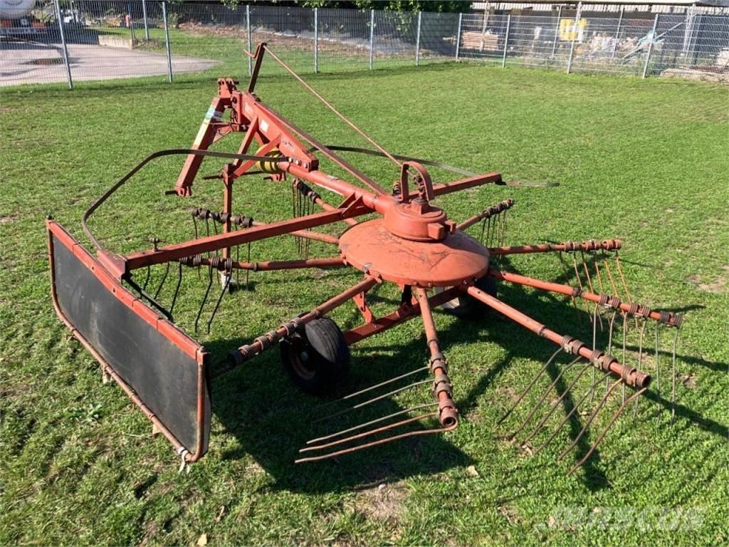 Fella TS 325 Rendforgatók
