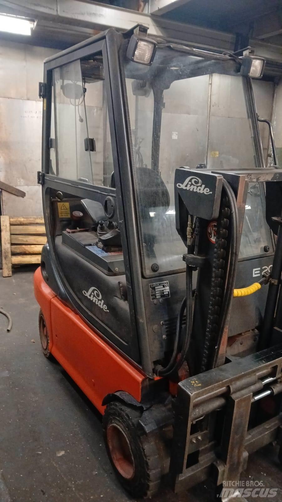 Linde E20P-02 Elektromos targoncák