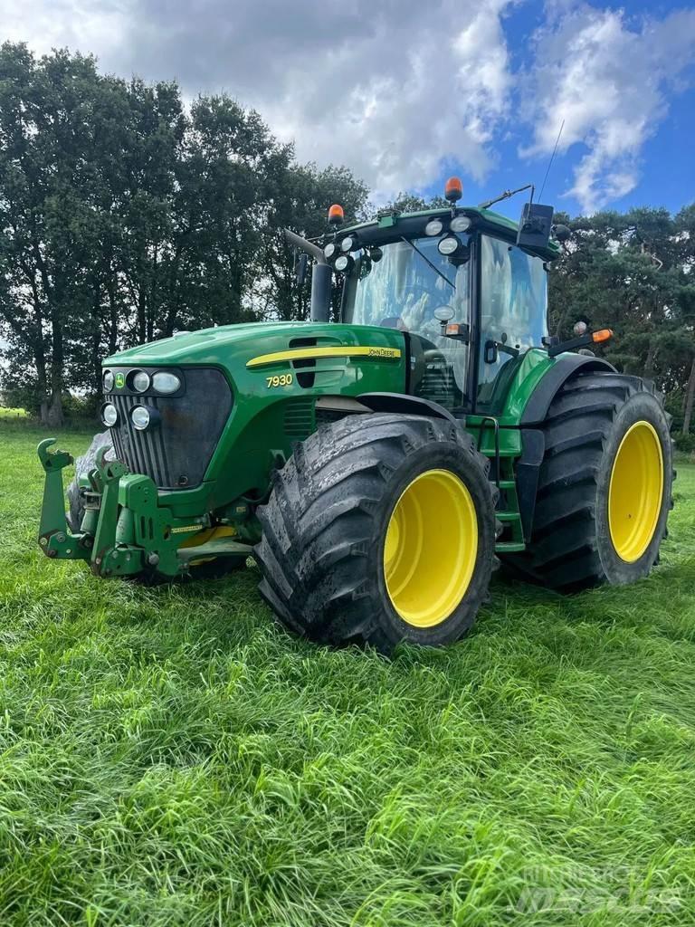John Deere 7930 Traktorok