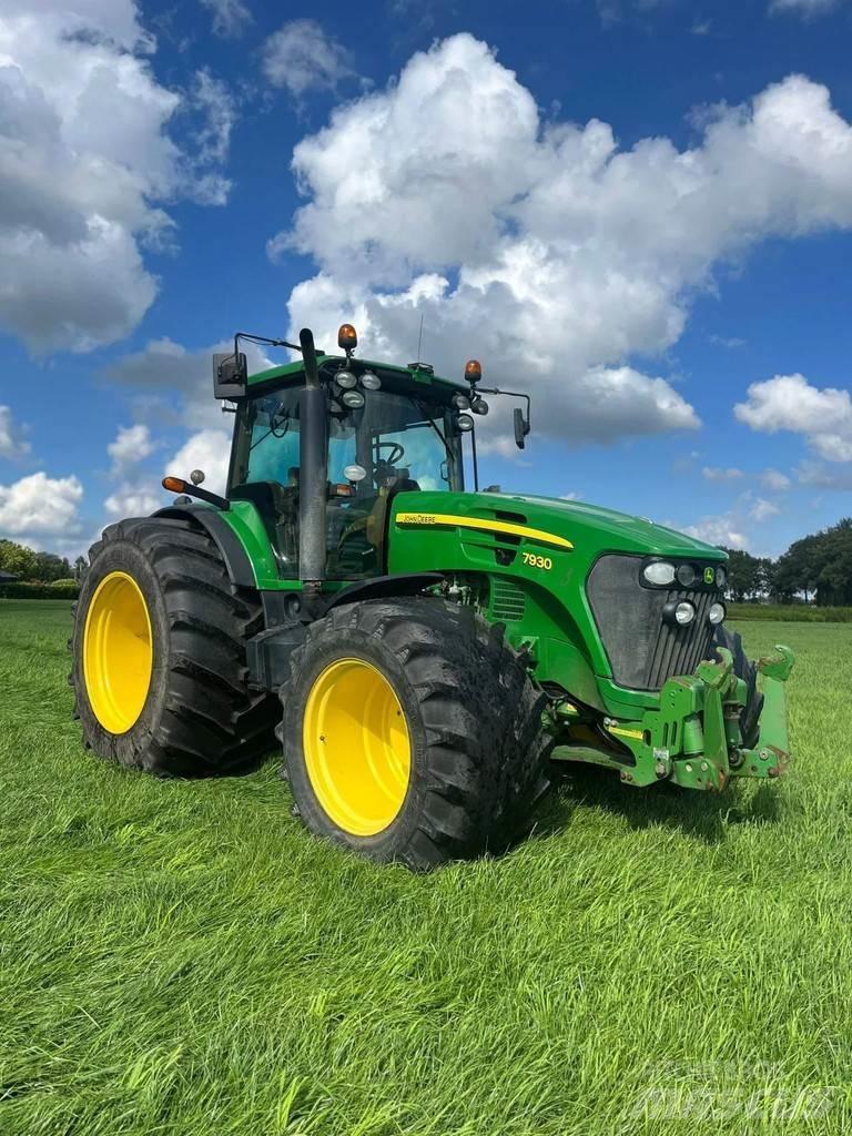 John Deere 7930 Traktorok