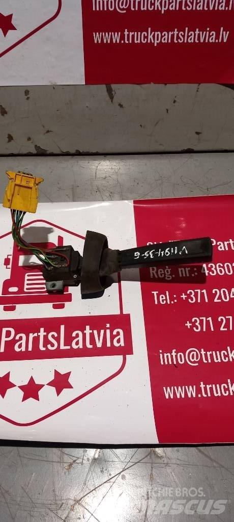 Volvo FH 12.    1624133 Vezetőfülke és belső tartozékok